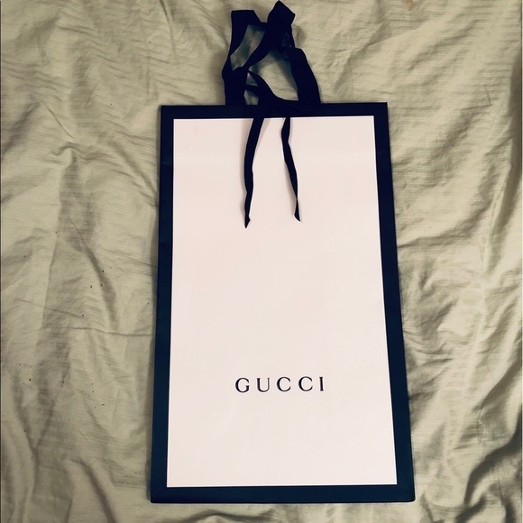 Gucci Gift Paper Bag - Picture 2 of 8